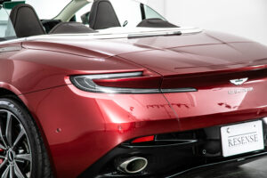 DB11ヴォランテ V8 ディアボロレッド 赤幌 ブラウンレザー