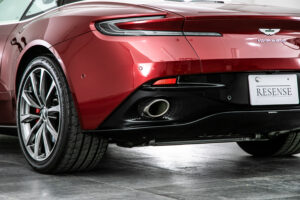 DB11ヴォランテ V8 ディアボロレッド 赤幌 ブラウンレザー