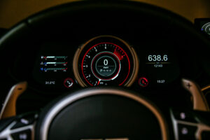 DB11ヴォランテ V8 ディアボロレッド 赤幌 ブラウンレザー