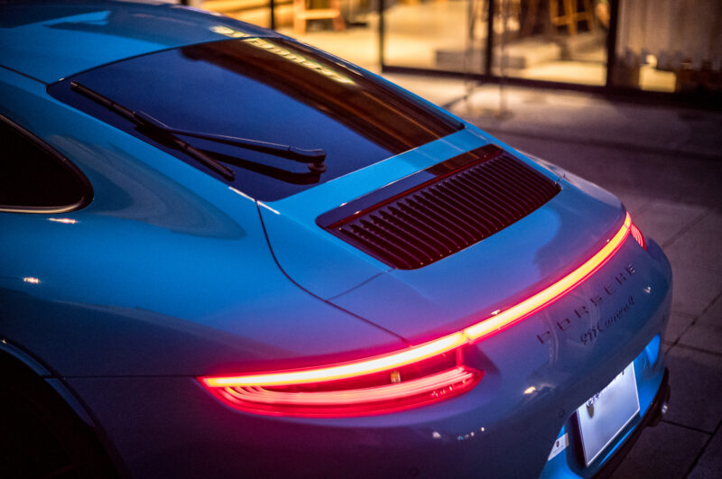 ポルシェ・911カレラ4（4WD/7MT）指名買いの一台