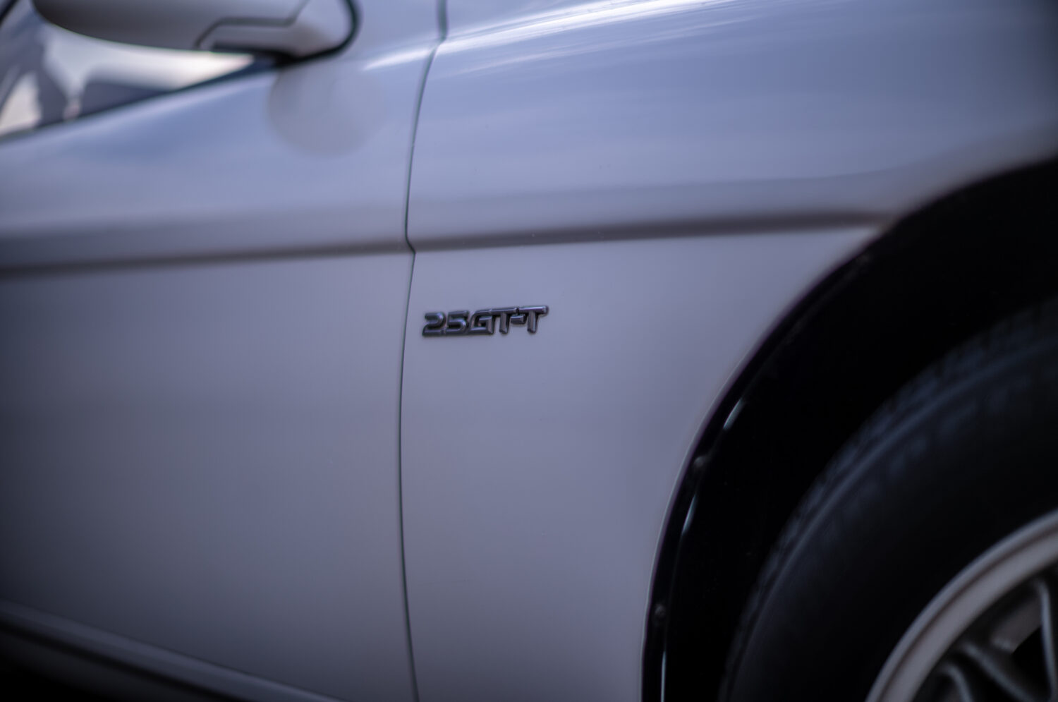 トヨタ・ソアラ2.5GT-T（FR/4AT）五感で感じる高級車の定義