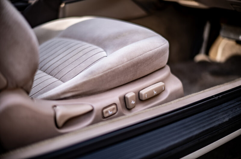 トヨタ・ソアラ2.5GT-T（1994）五感で感じる高級車の定義