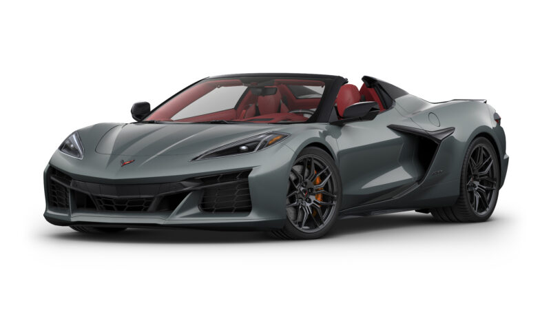 待望のコンバーチブル　シボレー・コルベットZ06　走行時でも約16秒で開閉が可能
