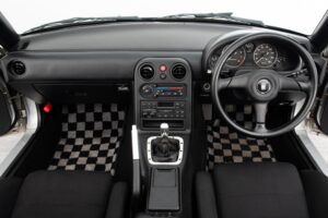 ロードスター　1.6　ユーノス　ワンオーナー 5MT