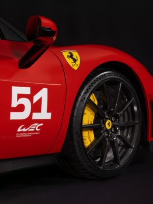 テーラーメイド最新作　フェラーリ296スペチアーレ　エクスクルーシブな仕様が登場