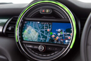 クーパーSD 5ドア 60イヤーズ エディション