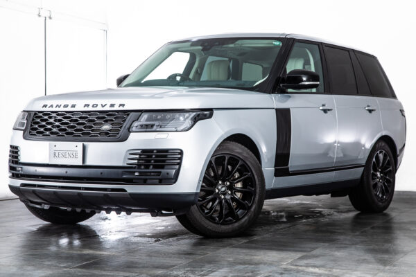レンジローバーヴォーグ (3.0リッター/340ps) 4WD レザーシート