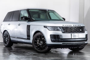 レンジローバーヴォーグ (3.0リッター/340ps) 4WD　レザーシート