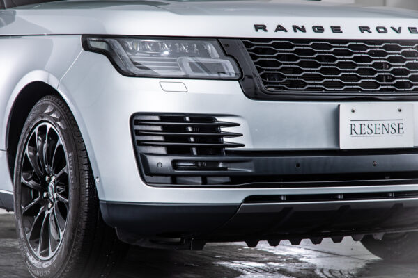 レンジローバーヴォーグ (3.0リッター/340ps) 4WD レザーシート