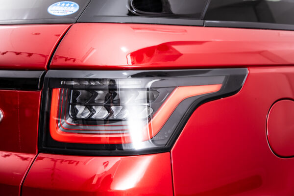 レンジローバースポーツHSE ダイナミック (PHEV)