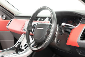 レンジローバースポーツHSE ダイナミック (PHEV)