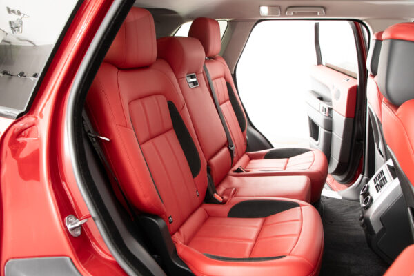 レンジローバースポーツHSE ダイナミック (PHEV)