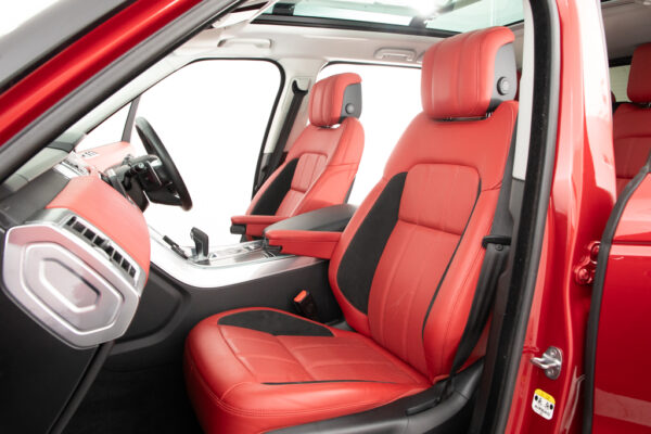 レンジローバースポーツHSE ダイナミック (PHEV)