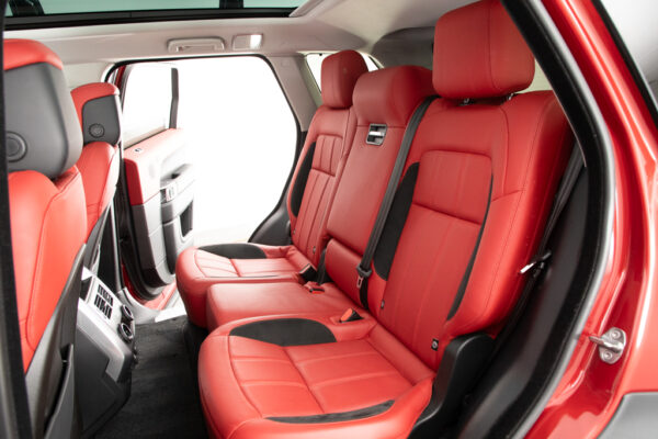 レンジローバースポーツHSE ダイナミック (PHEV)