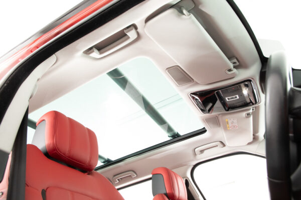 レンジローバースポーツHSE ダイナミック (PHEV)