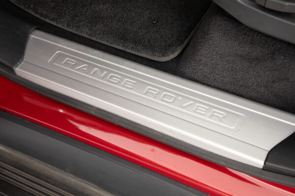 レンジローバースポーツHSE ダイナミック (PHEV)