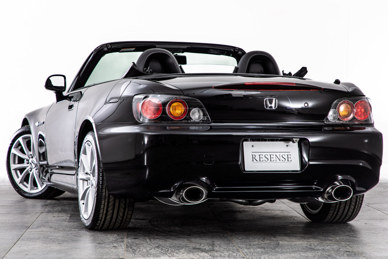 S2000