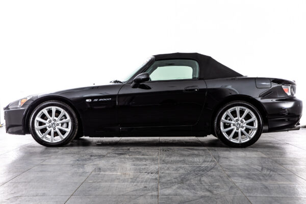 S2000