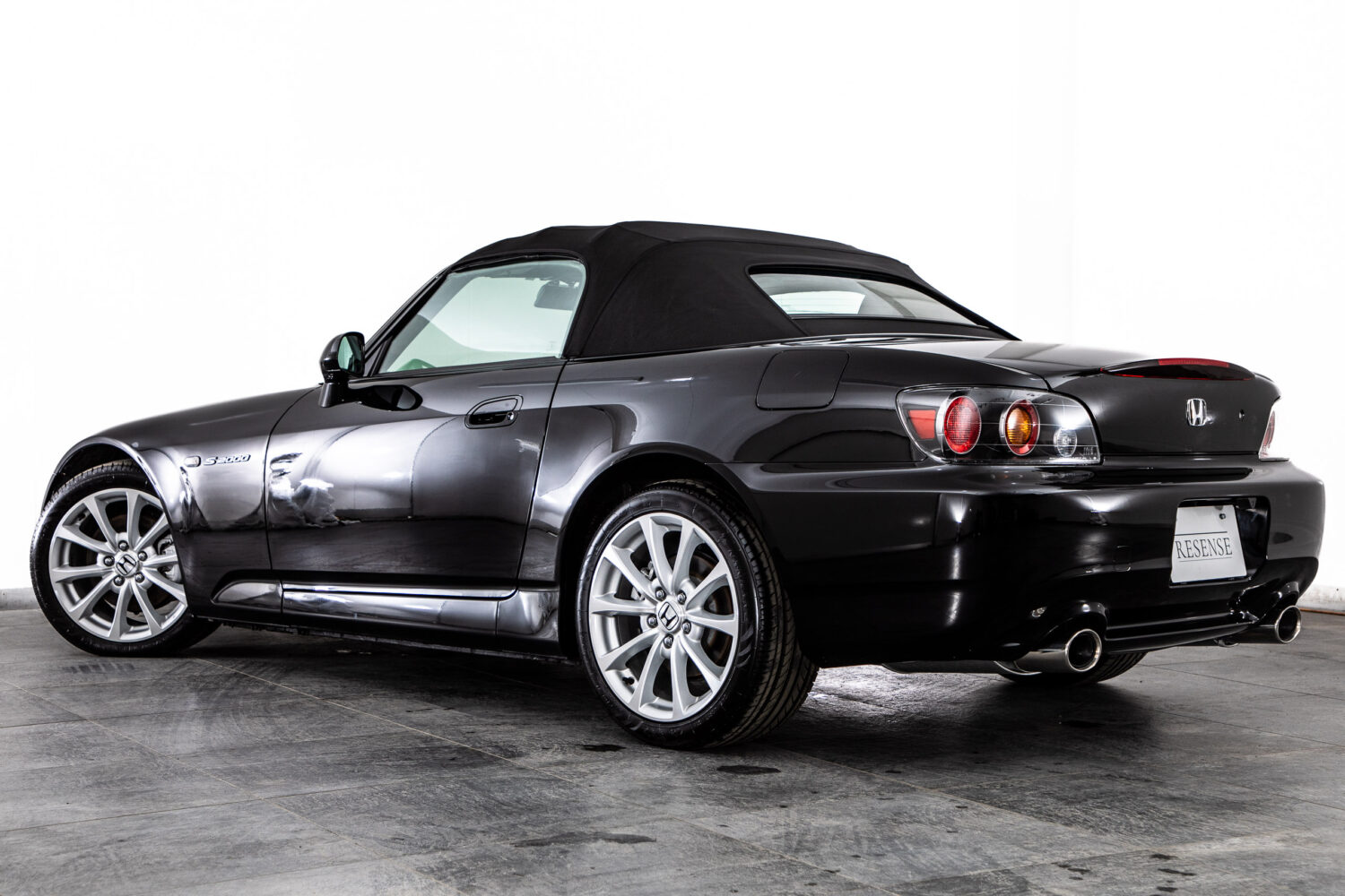 S2000