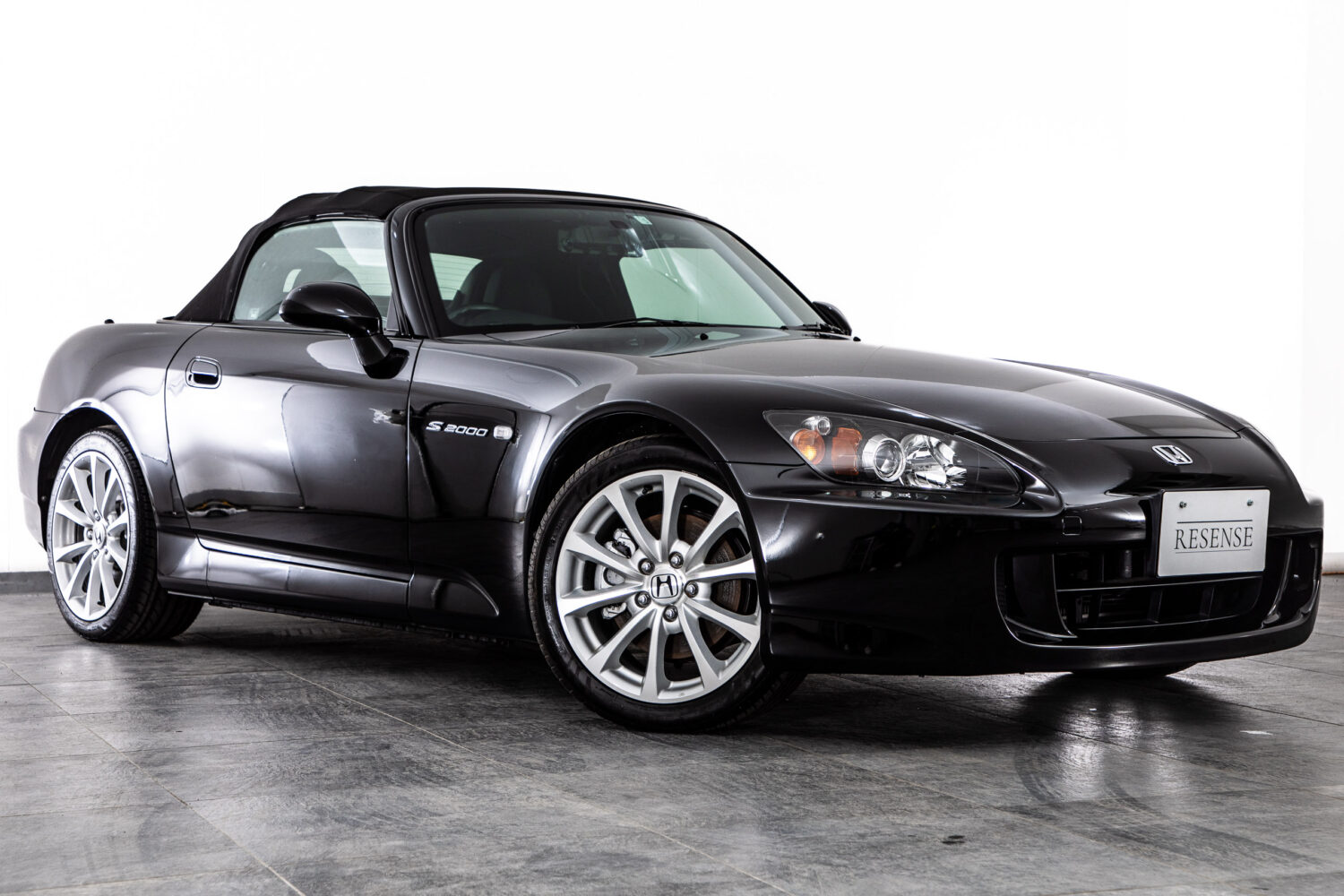 S2000