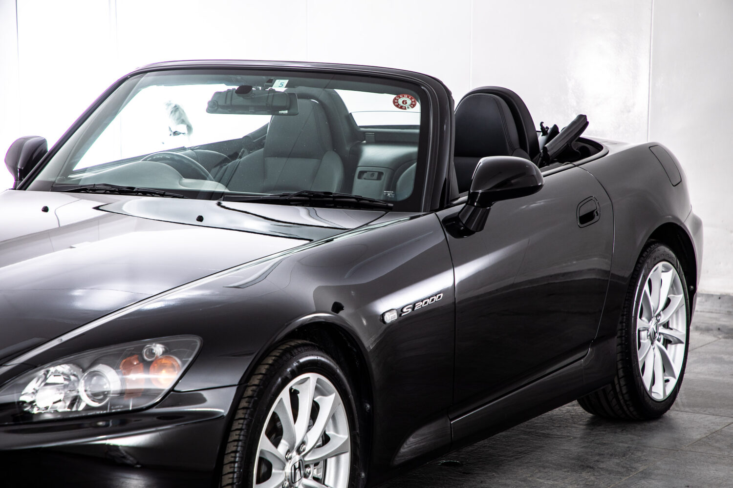 S2000