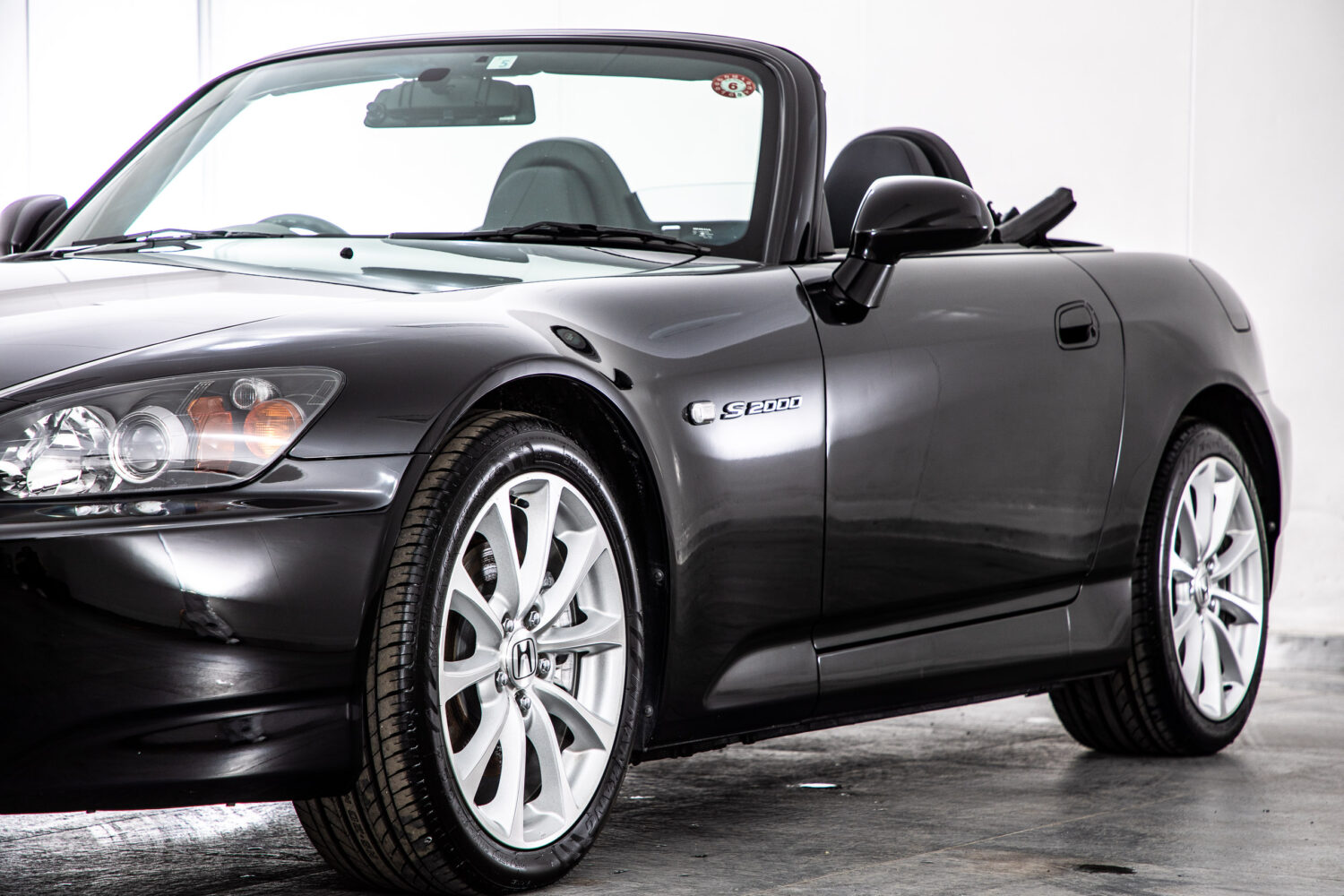 S2000