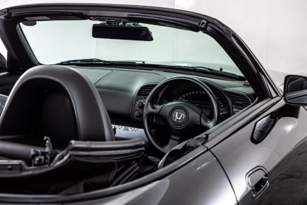 S2000