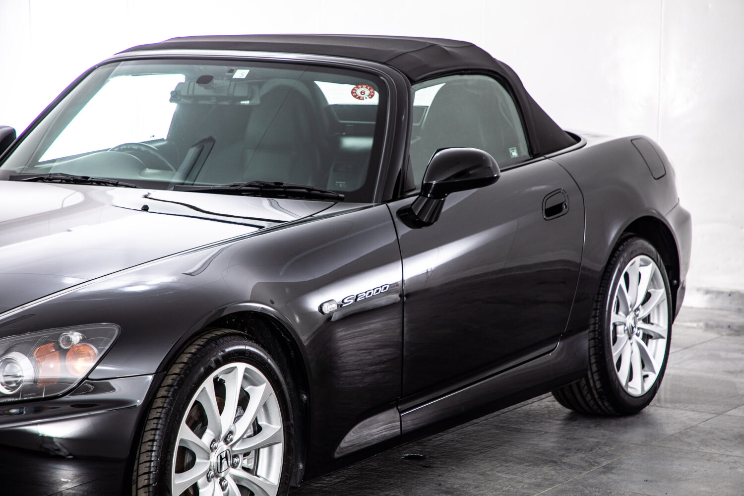 S2000