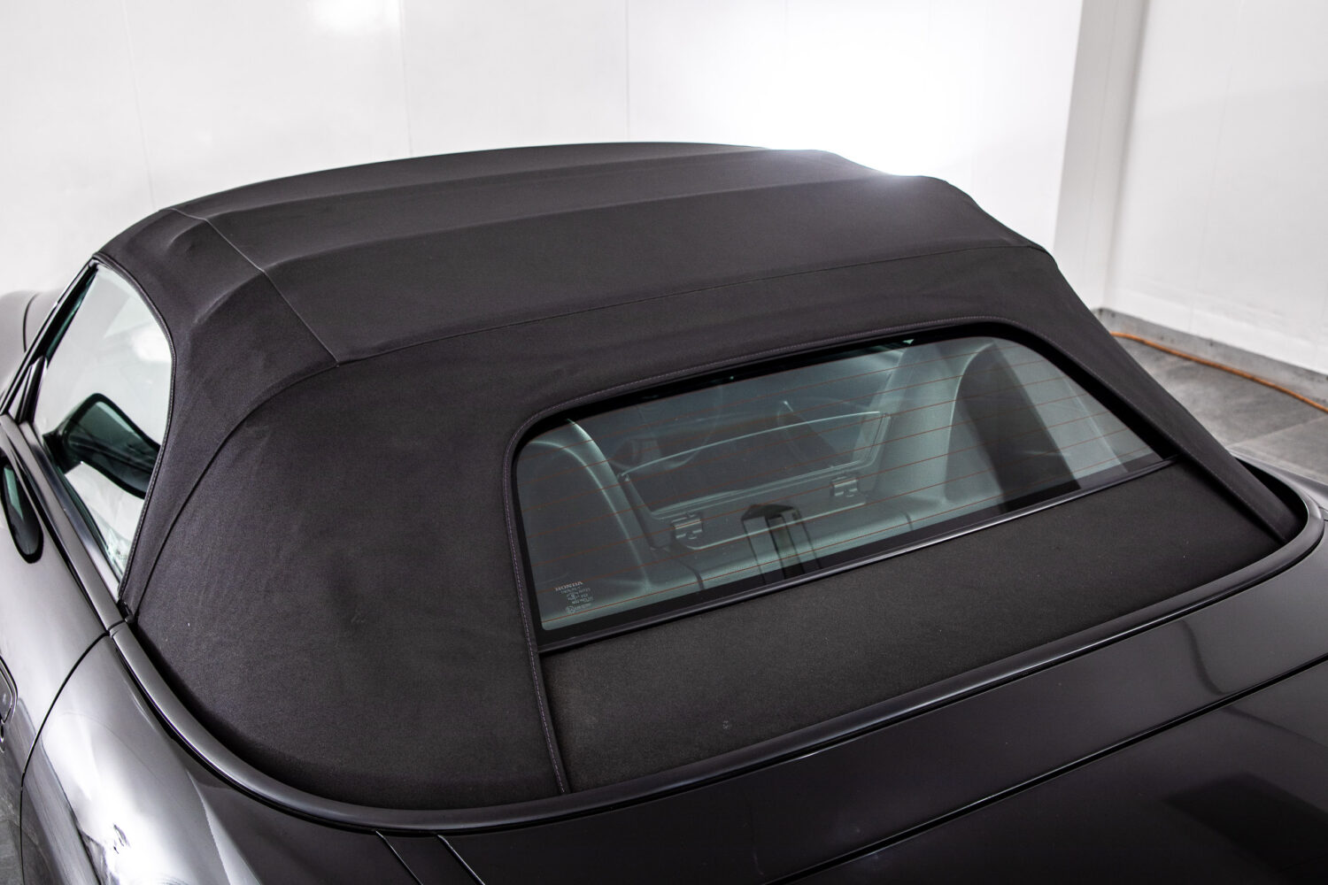 S2000