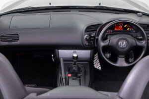 S2000