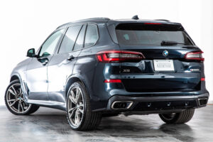 X5 M50i ドライビング ダイナミクス パッケージ 4WD　走行6700km HUD ワイヤレス充電