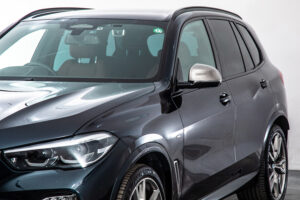 X5 M50i ドライビング ダイナミクス パッケージ 4WD　走行6700km HUD ワイヤレス充電