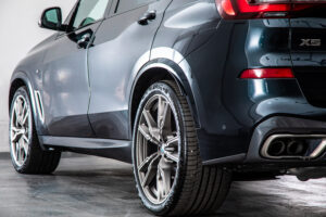X5 M50i ドライビング ダイナミクス パッケージ 4WD　走行6700km HUD ワイヤレス充電