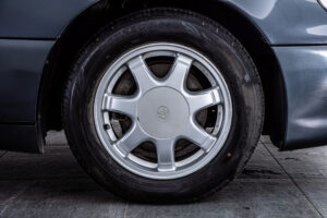 アリスト3.0 V 2JZエンジン サンルーフ