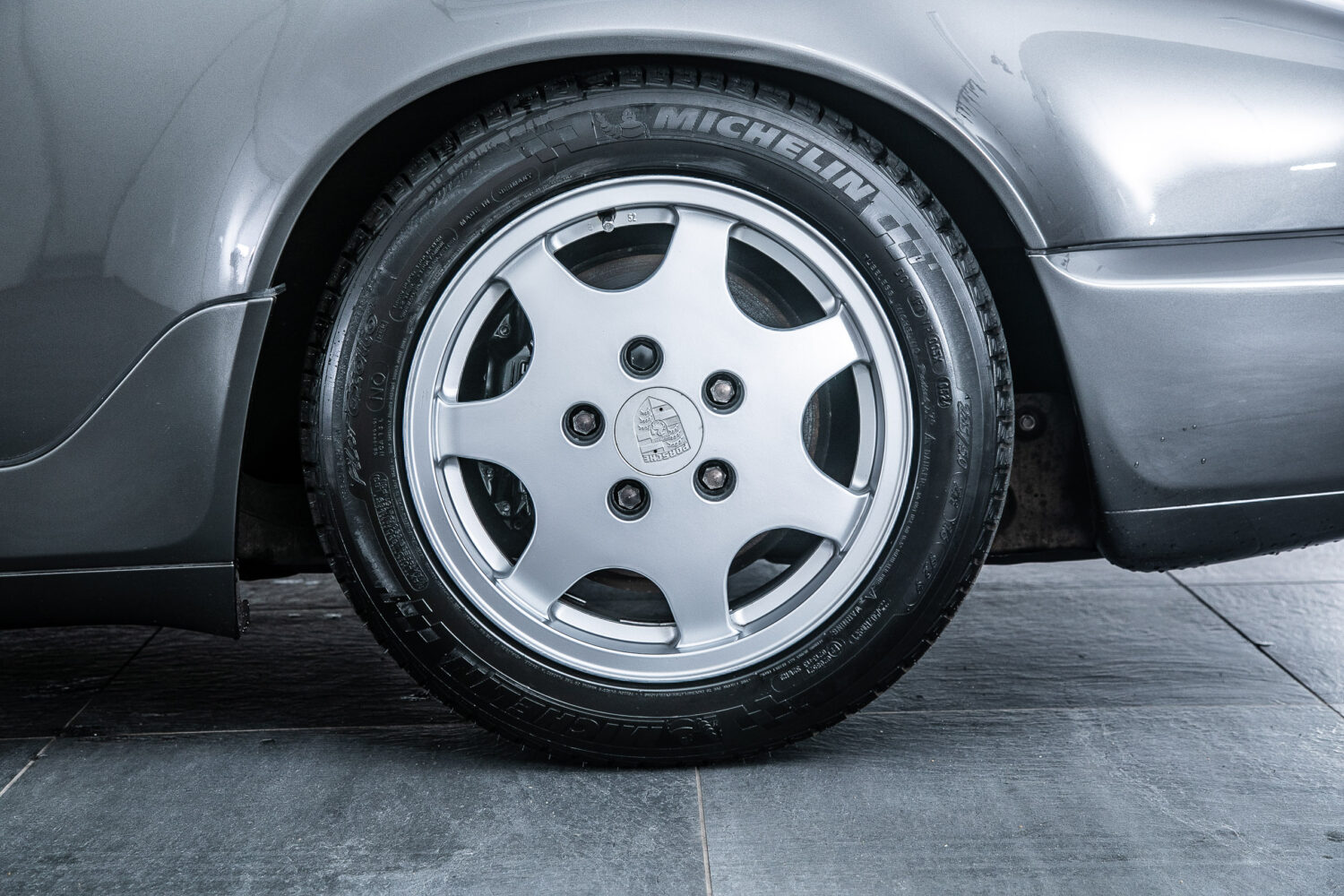 911 カレラ4 4WD