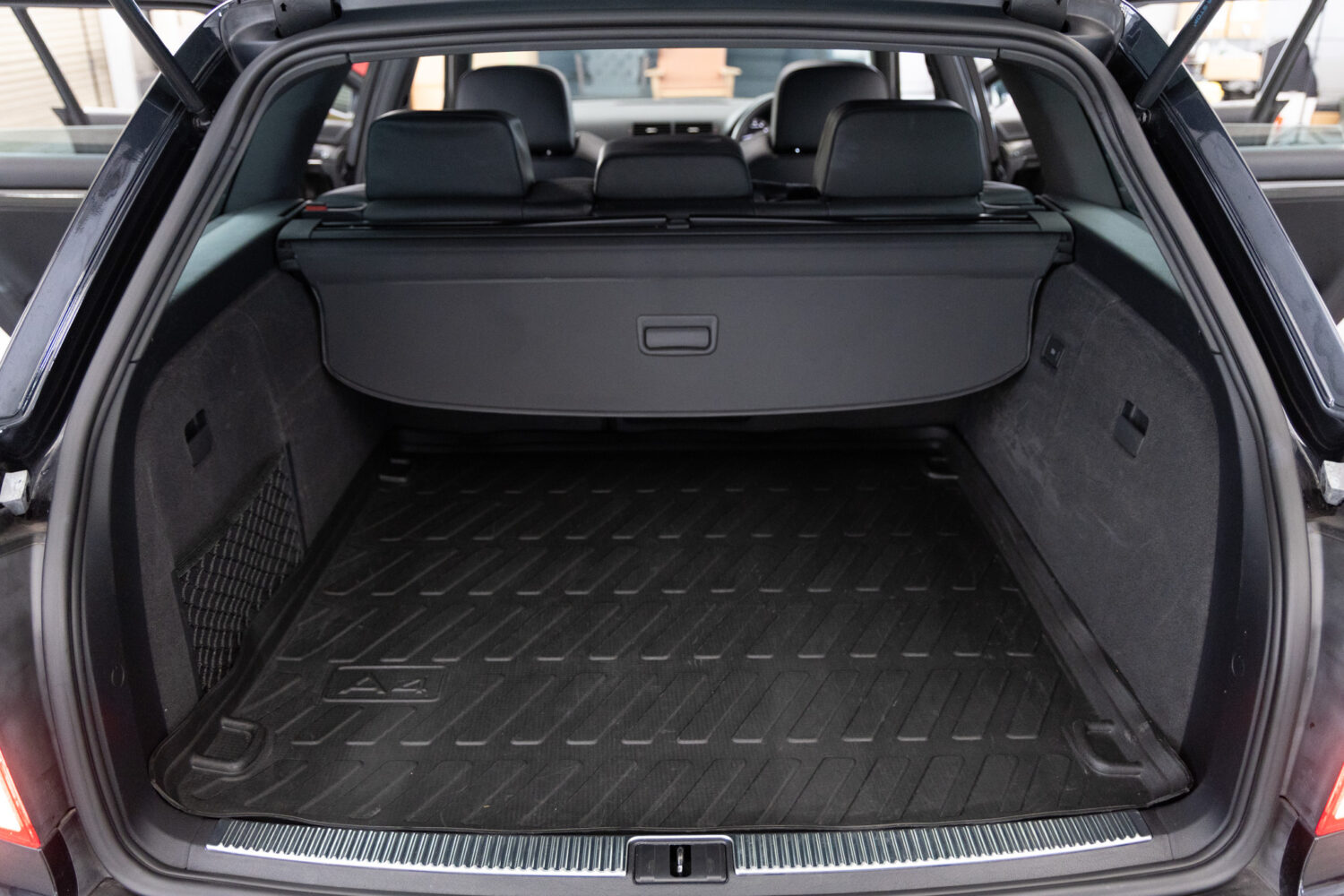 S4アバント 4.2 4WD