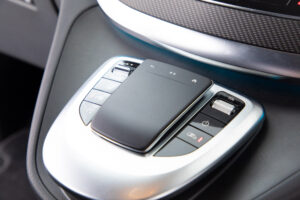 Vクラス V220 d アバンギャルド AMGラインパッケージ ディーゼルターボ