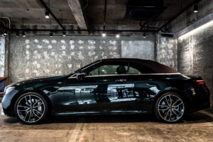 Eクラスカブリオレ  E53 4マチックプラス 4WD