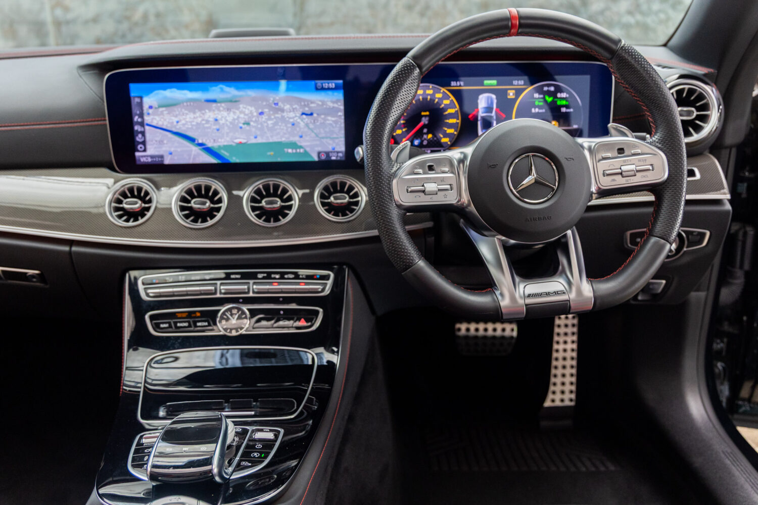 Eクラスカブリオレ  E53 4マチックプラス 4WD