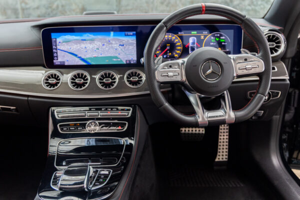 Eクラスカブリオレ E53 4マチックプラス 4WD