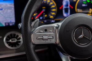 Eクラスカブリオレ  E53 4マチックプラス 4WD