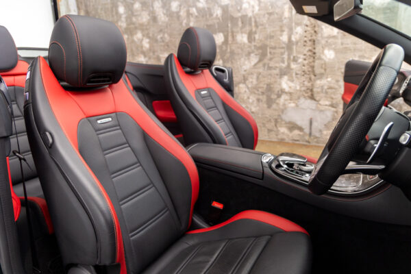 Eクラスカブリオレ E53 4マチックプラス 4WD