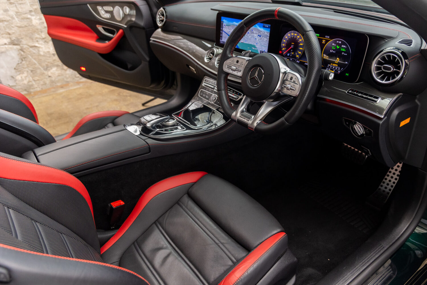 Eクラスカブリオレ  E53 4マチックプラス 4WD
