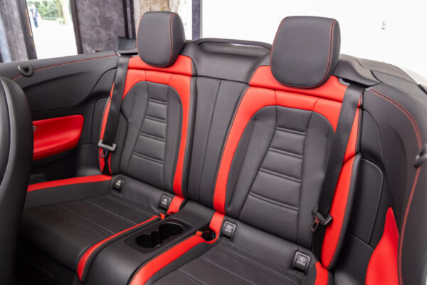 Eクラスカブリオレ E53 4マチックプラス 4WD