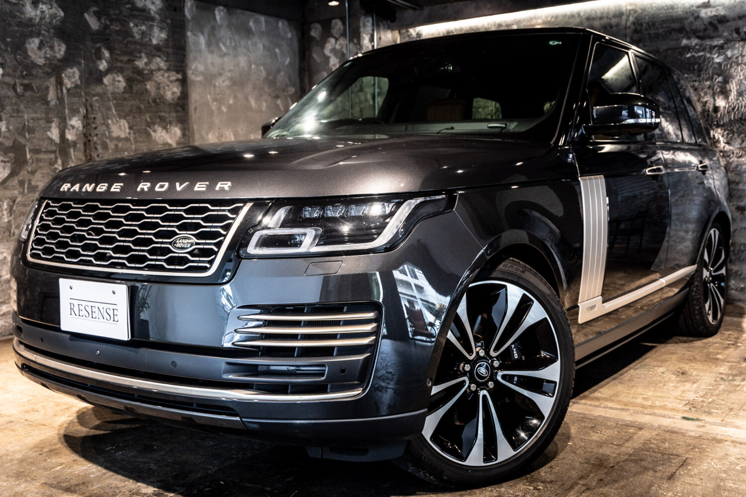 レンジローバー フィフティー(525PS) 4WD