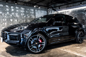 カイエンクーペ GTS Tip-S 4WD