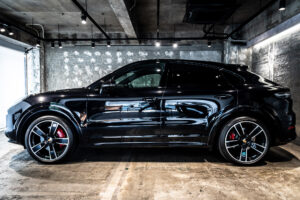 カイエンクーペ GTS Tip-S 4WD