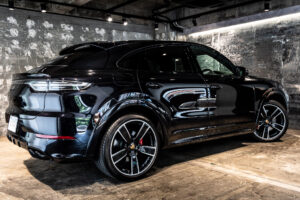 カイエンクーペ GTS Tip-S 4WD