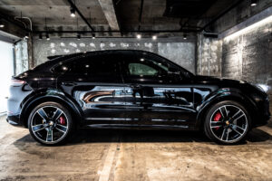カイエンクーペ GTS Tip-S 4WD