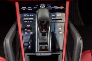カイエンクーペ GTS Tip-S 4WD